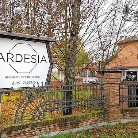 Ardesia Hotel *